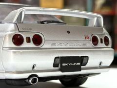 1:18 Nissan Skyline GT-R R32 V Spec 2 Spark Silver 77346 Autoart