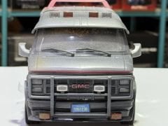 1:18 GMC Vandura A Team Weathered Version 1983 - Greenlight