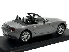 1:18 BMW Z4 Spider 2003 Grey - Maisto Tayland