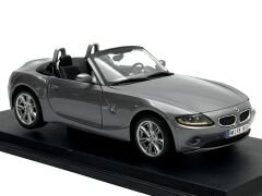 1:18 BMW Z4 Spider 2003 Grey - Maisto Tayland