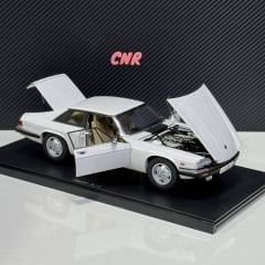 1:18 Jaguar XJS Coupe 1980 White - Autoart