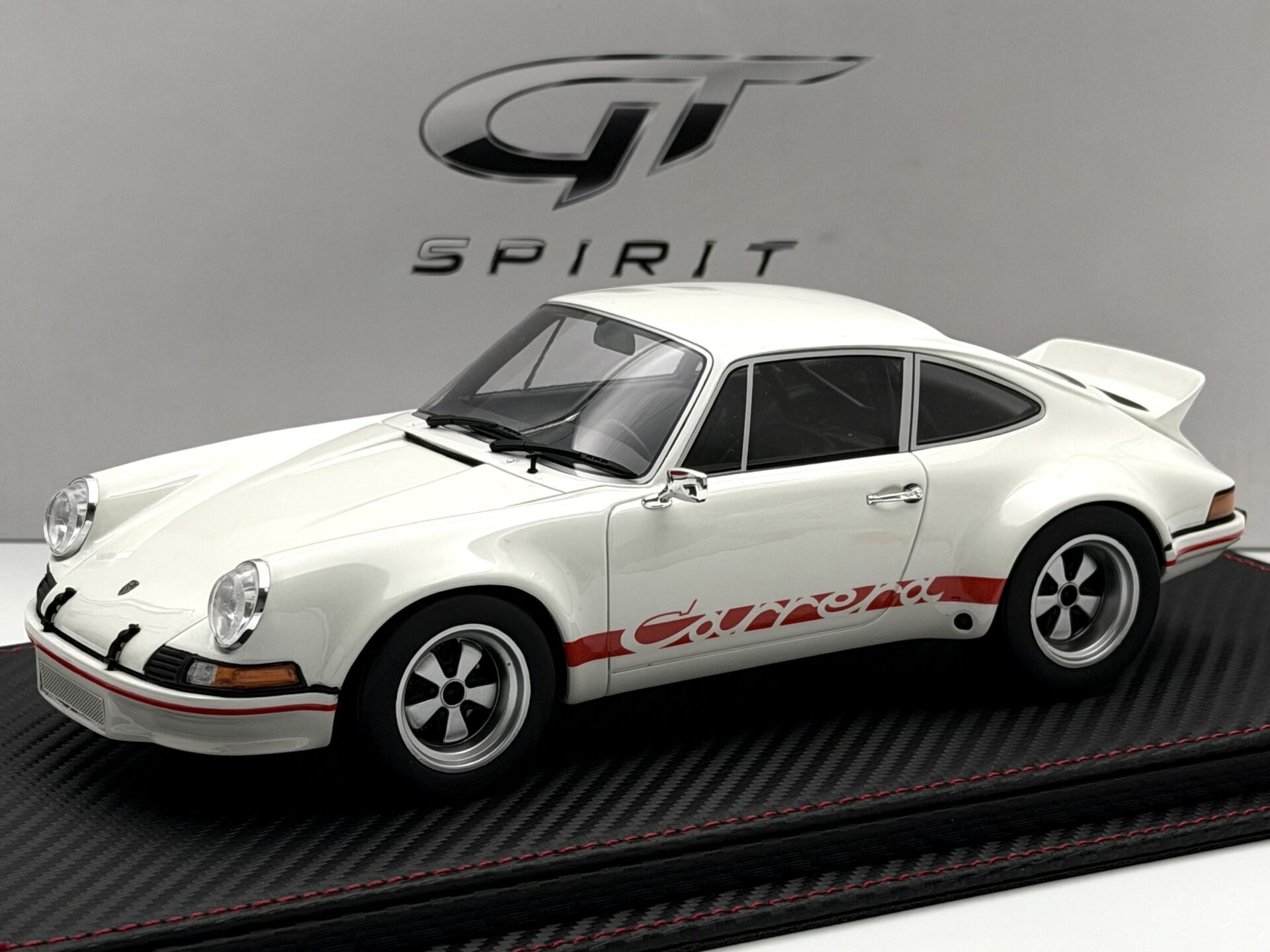 1:18 Porsche 911 901 RSR 2.8 White ZM071 - GT Spirit