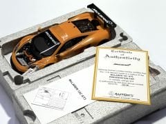 1:18 McLaren 12C GT3 Presentation Car 81340 - Autoart Signature