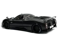 1:18 Pagani Zonda F 2005 Gloss Carbon Black - Almost Real
