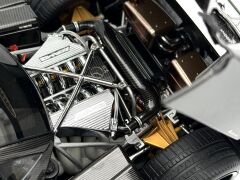 1:18 Pagani Zonda F 2005 Gloss Carbon Black - Almost Real