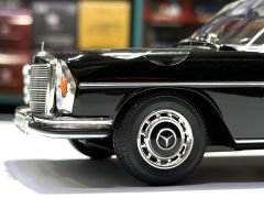 1:18 Mercedes-Benz 280 SE 1968 Black W108 - Norev