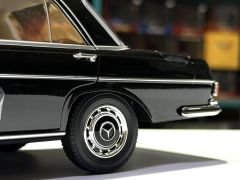 1:18 Mercedes-Benz 280 SE 1968 Black W108 - Norev