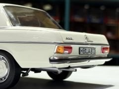 1:18 Mercedes-Benz 200/8 W114-W115 White 183770 - Norev