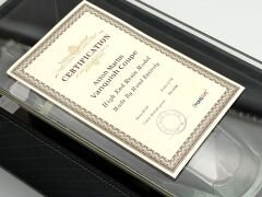 1:18 Aston Martin Vanquish Coupe Full Open 98 pcs - Fronti Art