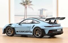 1:18 Porsche 992 GT3 RS Weissach Package 2022 Golf Blue - Norev