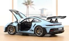 1:18 Porsche 992 GT3 RS Weissach Package 2022 Golf Blue - Norev