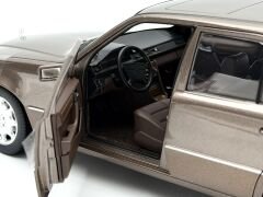 1:18 Mercedes-Benz 500 E W124 1990 Impala Brown - Norev