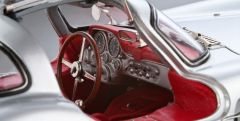1:18 Mercedes-Benz 300 SLR Uhlenhaut 1955 Red Interior - CMC