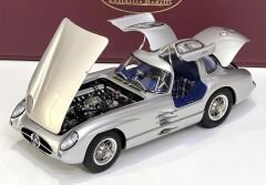 1:18 Mercedes-Benz 300 SLR Uhlenhaut 1955 Blue Interior - CMC