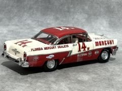 1:18 Mercury Monterey Hard Top Racing Car 1956 - Sun Star