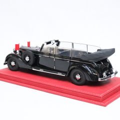 1:18 Mercedes-Benz 770K Pullman 1938 - Signature Model