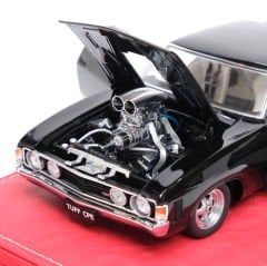 1:18 Ford XA Falcon Blown GT Hardtop Black Custom - Autoart