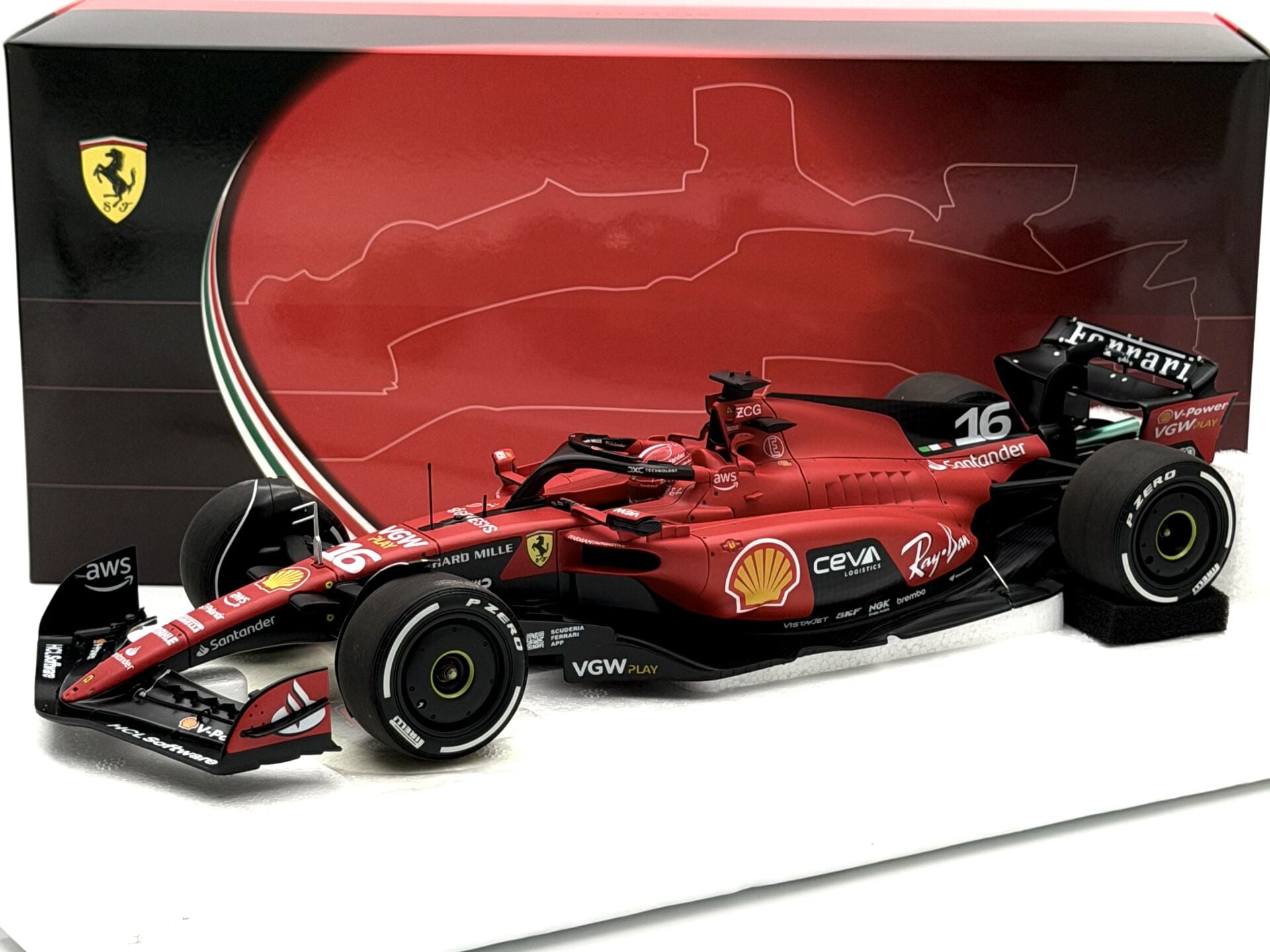 1:18 Ferrari SF-23 Charles Leclerc Singapore GP 2023 - BBR Models