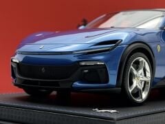 1:18 Ferrari Purosangue Blu Corsa 84 pcs - BBR Models