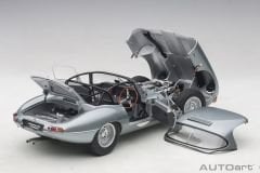 1:18 Jaguar E Type Lightweight Removable Top - Autoart
