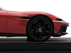 1:18 Ferrari 12Cilindri 200 pcs. Rosso Corsa 2024 - BBR Models