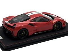 1:18 Ferrari 488 Pista Rosso Corsa Met Limited 50 pcs. - BBR Models