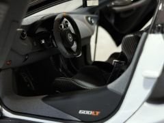 1:18 McLaren 600LT White 2018 Diecast - LCD Models
