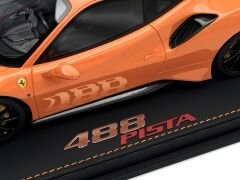 1:18 Ferrari 488 Pista Honda Orange Limited 10 pcs. - BBR Models