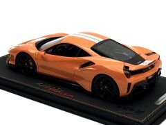 1:18 Ferrari 488 Pista Honda Orange Limited 10 pcs. - BBR Models