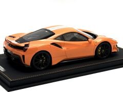 1:18 Ferrari 488 Pista Honda Orange Limited 10 pcs. - BBR Models
