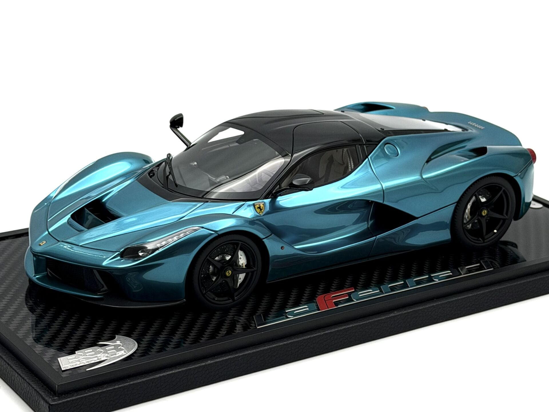 1:18 Ferrari LaFerrari Chrome Blue Limited 20 pcs. - BBR Models