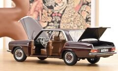 1:18 Mercedes-Benz 200/8 W115 Dark Reddish Brown 1968 - Norev