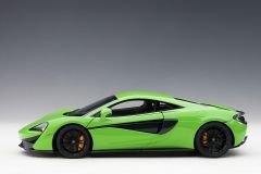1:18 McLaren 570S Mantis Green 2015 76042 - Autoart