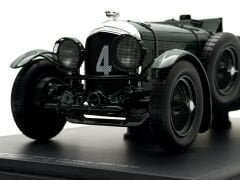 1:18 Bentley Speed Six 1930 Le Mans Winner with Showcase - Spark