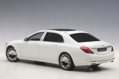 1:18 Mercedes-Maybach S Class S600 SWB White 76291 - Autoart