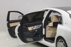 1:18 Mercedes-Maybach S Class S600 SWB White 76291 - Autoart