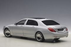 1:18 Mercedes-Maybach S Class S600 SWB Silver 76292 - Autoart