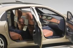 1:18 Mercedes-Maybach S Class S600 SWB Gold 76294 - Autoart