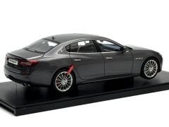 1:18 Maserati Quattroporte GTS 2014 Maratea Grey - Autoart
