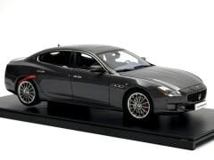1:18 Maserati Quattroporte GTS 2014 Maratea Grey - Autoart