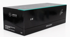 1:18 Mercedes-AMG W11 Hamilton 7 Time World Champion - Minichamps