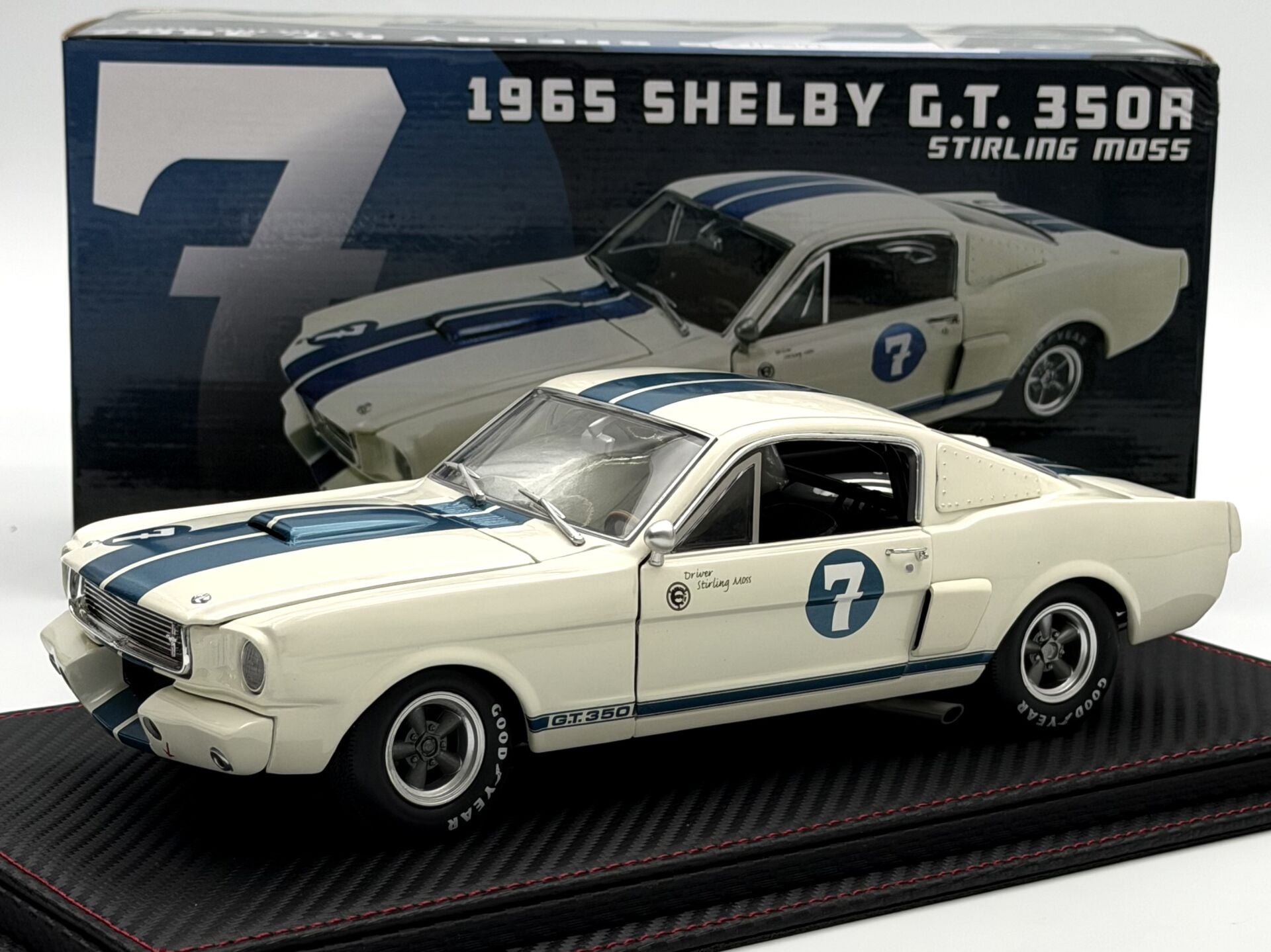 1:18 Ford Shelby GT350 R Stirling Moss 1965 - ACME