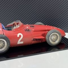 1:18 Maserati 250F Dirty Hero Fransa GP Winner Fangio 1957 - CMC