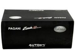 1:18 Pagani Zonda Revolucion White/Carbon Fiber  78273 - Autoart