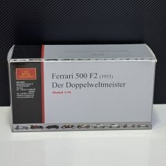 1:18 Ferrari 500 F2 Der Doppelweltmeister 1953 Red - CMC
