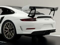 1:18 Porsche 911 991.2 GT3 RS Weissach Package 2018 - Spark
