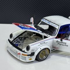 1:18 Porsche 934 RSR 1977 Daytona Finish Line Kirli - Exoto