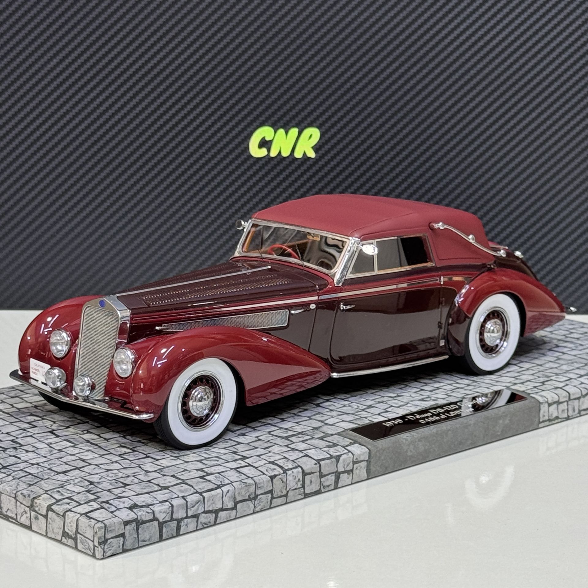 1:18 Delage D8-120 Cabriolet 1939 The Mullin Bordo -Minichamps
