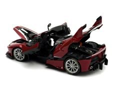 1:18 Ferrari FXX K 2015 Red/Black #88 - Burago Signature