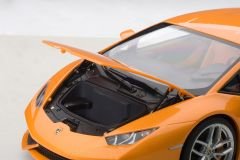 1:18 Lamborghini Huracan LP610-4 Orange 2014- Autoart